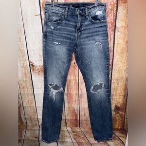BKE Jake Straight Men’s size 31x34 Distressed Jeans